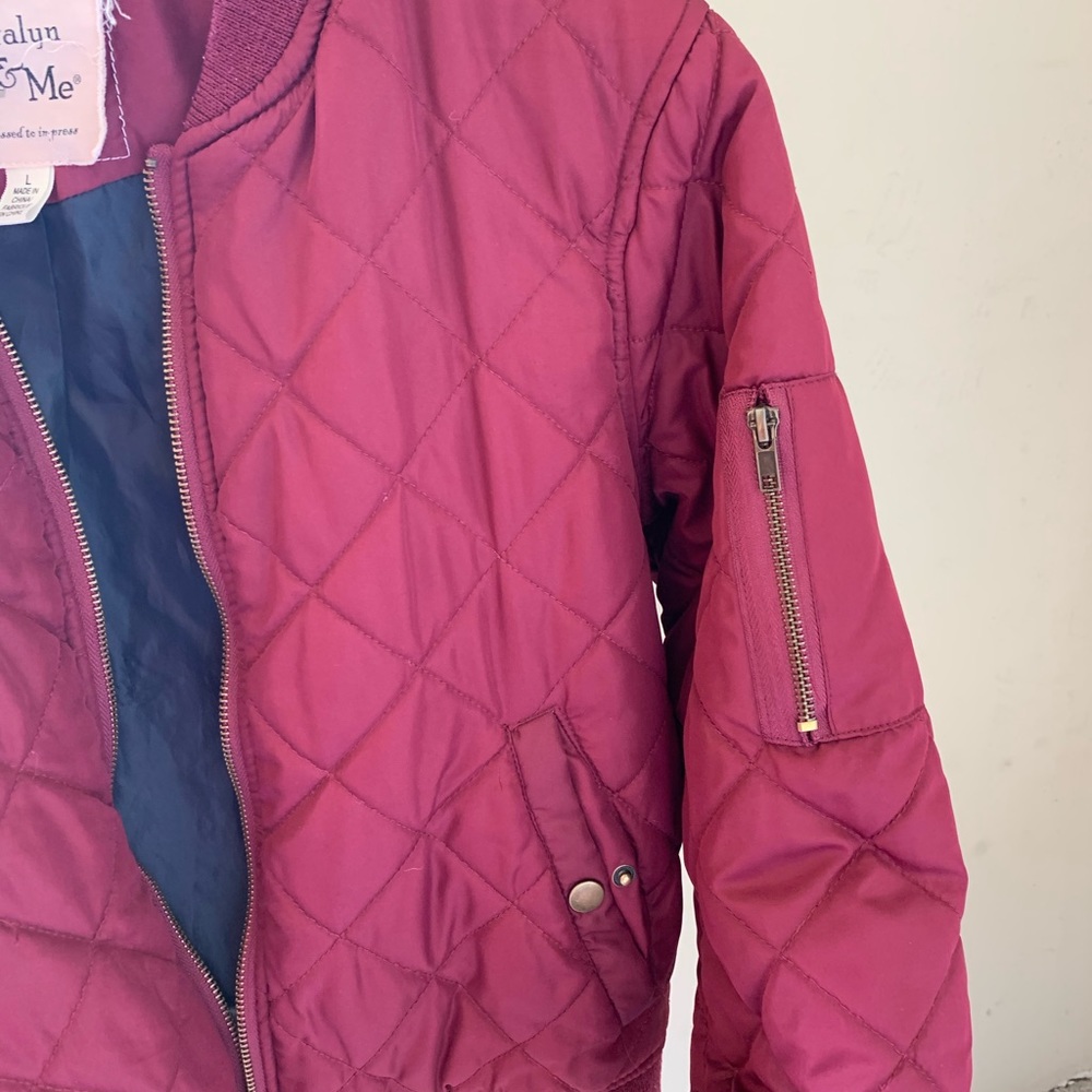 burgundy jacket - Picture 3 of 4